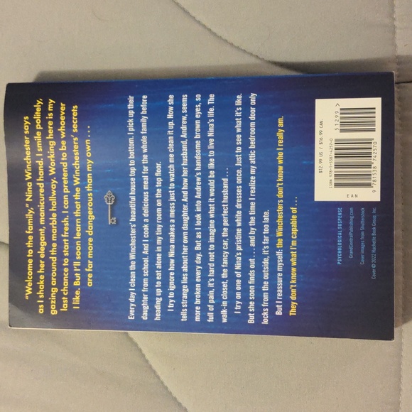 The Housemaid by Freida McFadden in Paperback - Picture 2 of 2